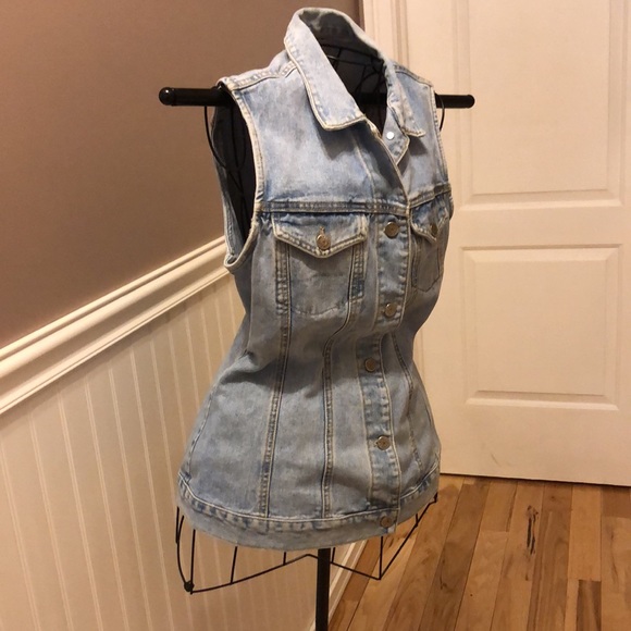 Early 1990”s long denim vest by Breaker - Picture 3 of 12